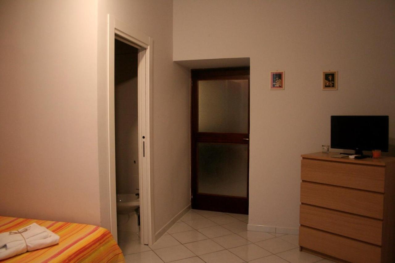 Diana E Atteone Bed and Breakfast Caserta Exteriör bild